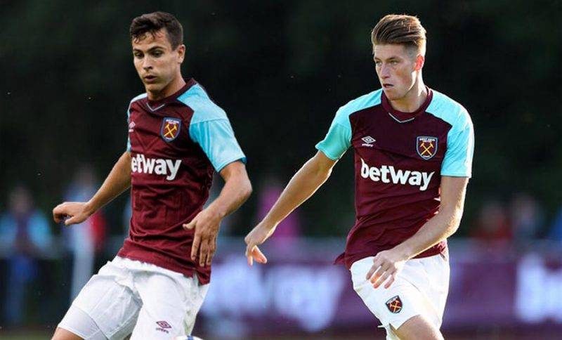 人瞩目的成 人瞩目的成